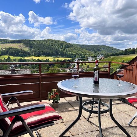 Gemuetliche 3-Zimmer-Wohnung Mit Panoramablick Und Kostenlosem Ueberdachten Parkplatz Winterberg Exteriér fotografie