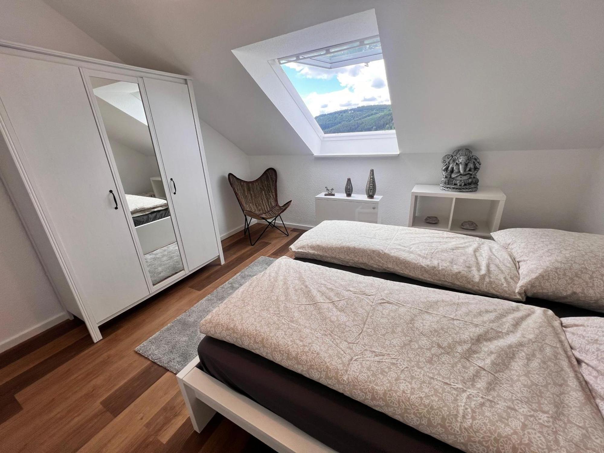 Gemuetliche 3-Zimmer-Wohnung Mit Panoramablick Und Kostenlosem Ueberdachten Parkplatz Winterberg Exteriér fotografie