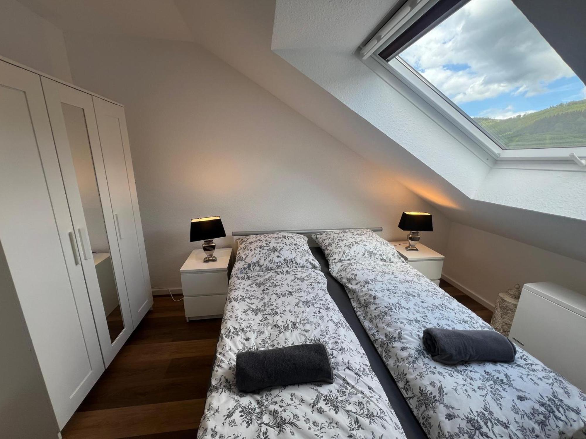 Gemuetliche 3-Zimmer-Wohnung Mit Panoramablick Und Kostenlosem Ueberdachten Parkplatz Winterberg Exteriér fotografie